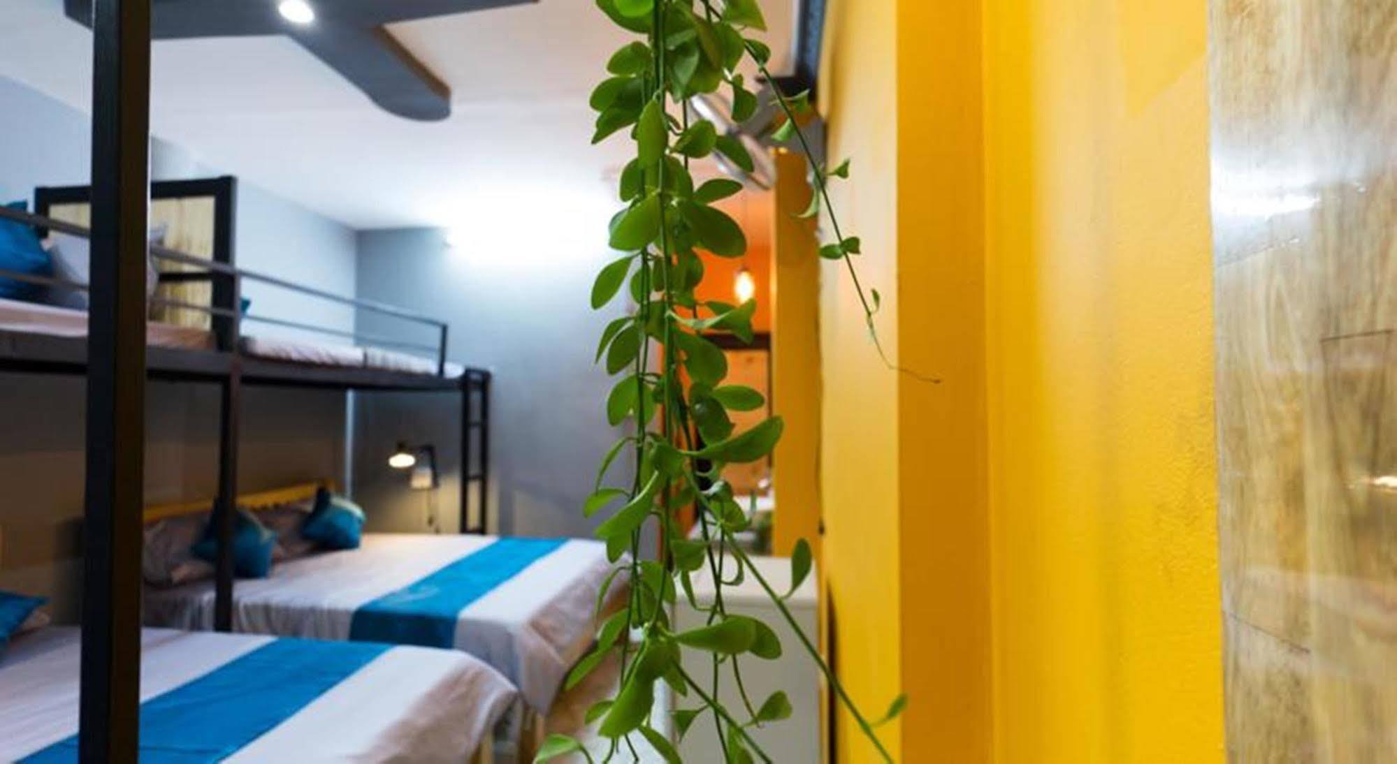 GoCo Hostel Ho Chi Minh-stad Buitenkant foto